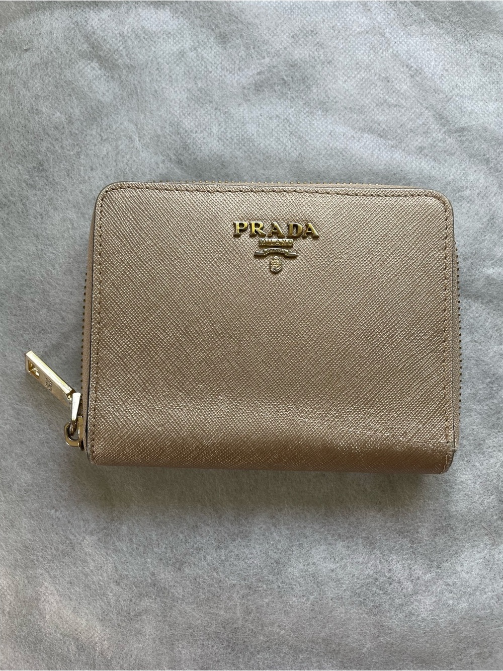 Prada FAIR Sold As Is Small Saffiano Leather Metallic Zip-Around Wallet